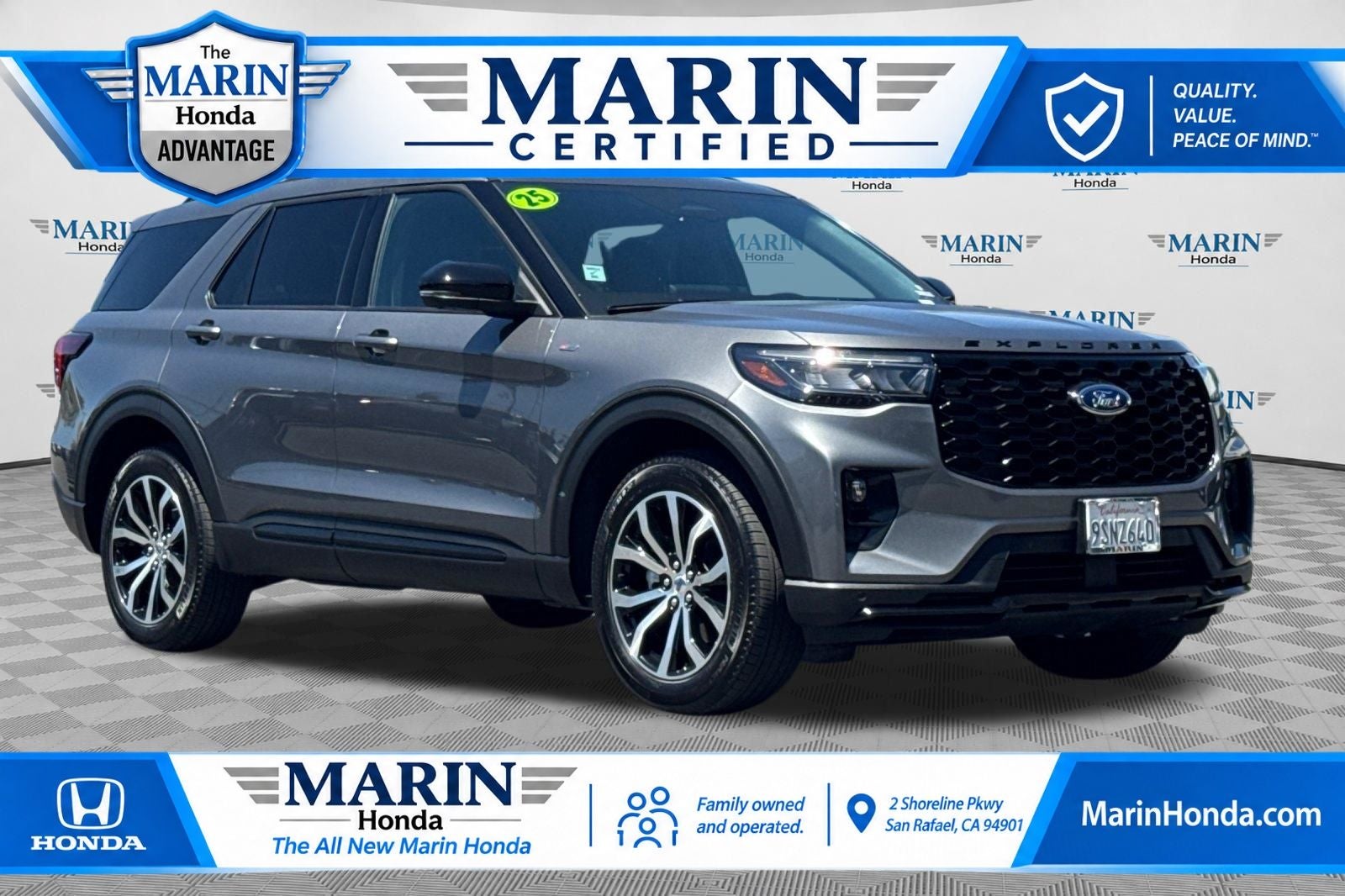 2025 Ford Explorer ST-Line