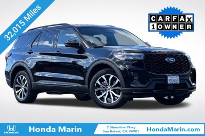 2025 Ford Explorer ST-Line