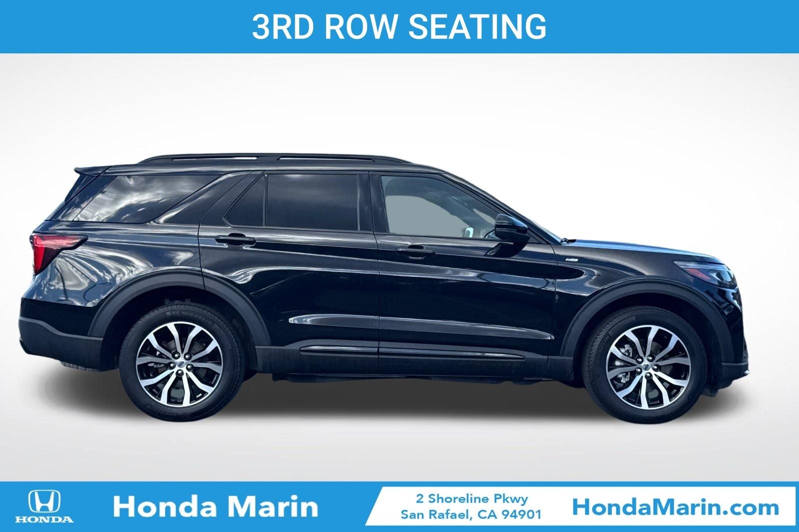 2025 Ford Explorer ST-Line