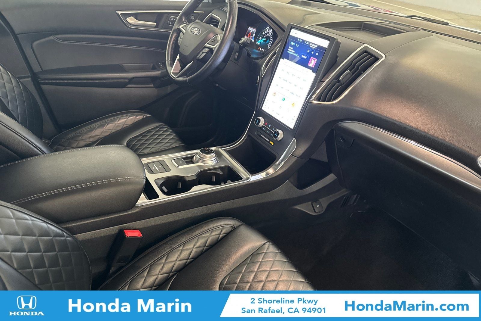 2023 Ford Edge Titanium