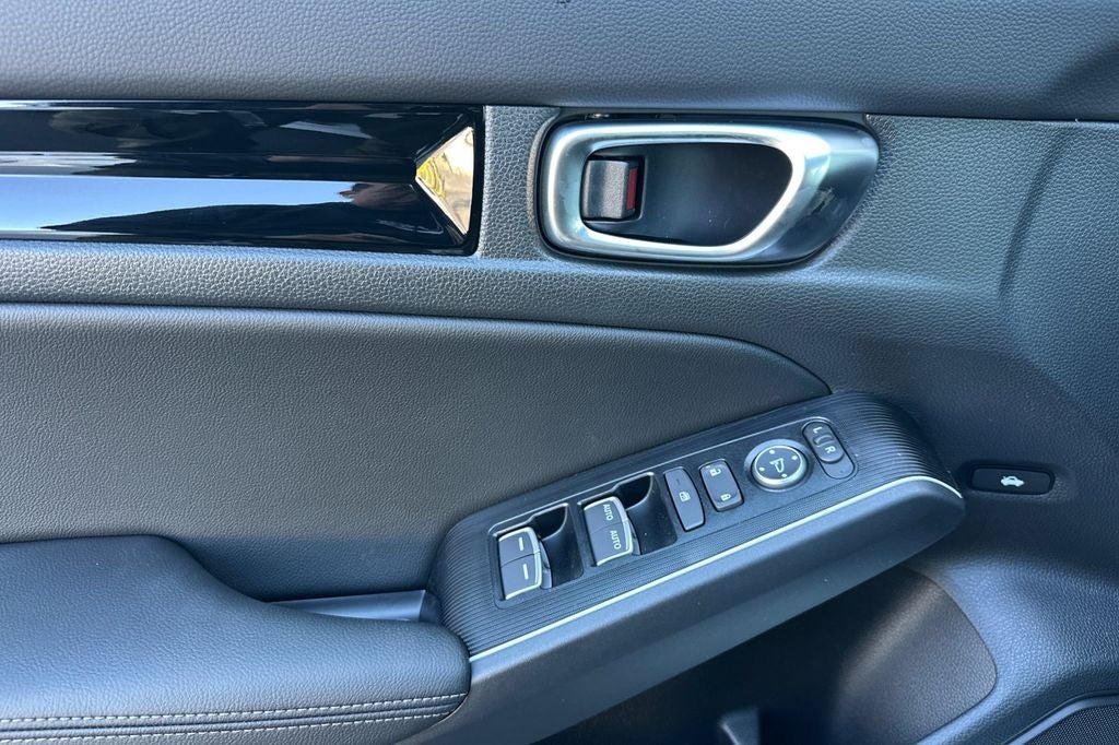 2026 Honda Civic Sedan 2WD Sport Touring Hybrid