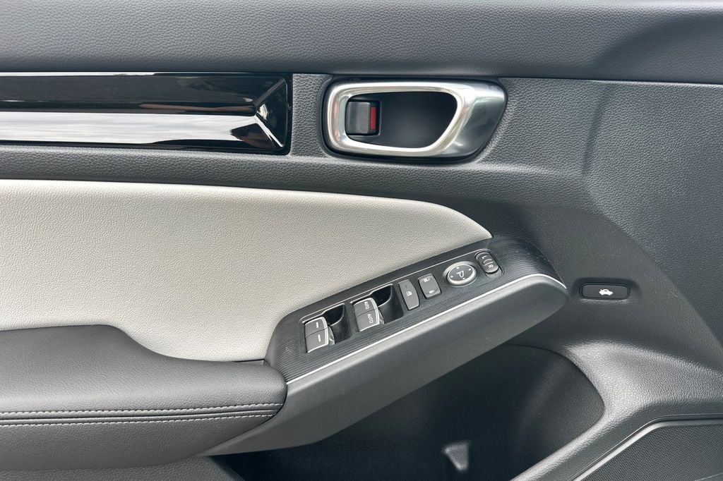 2026 Honda Civic Sedan 2WD Sport Touring Hybrid