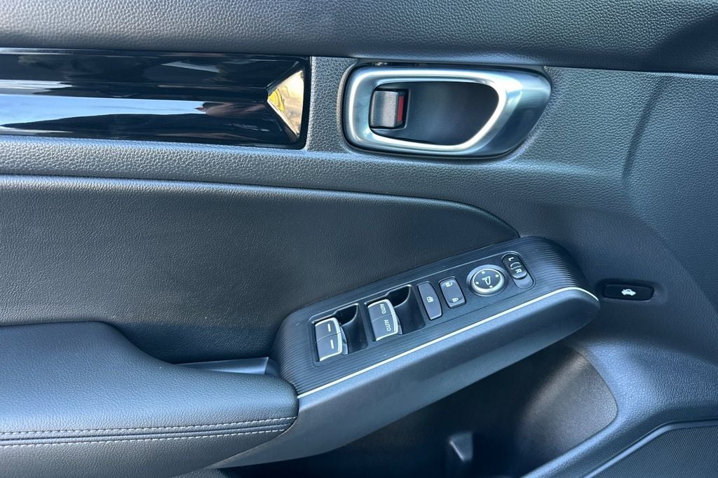 2026 Honda Civic Sedan 2WD Sport Touring Hybrid