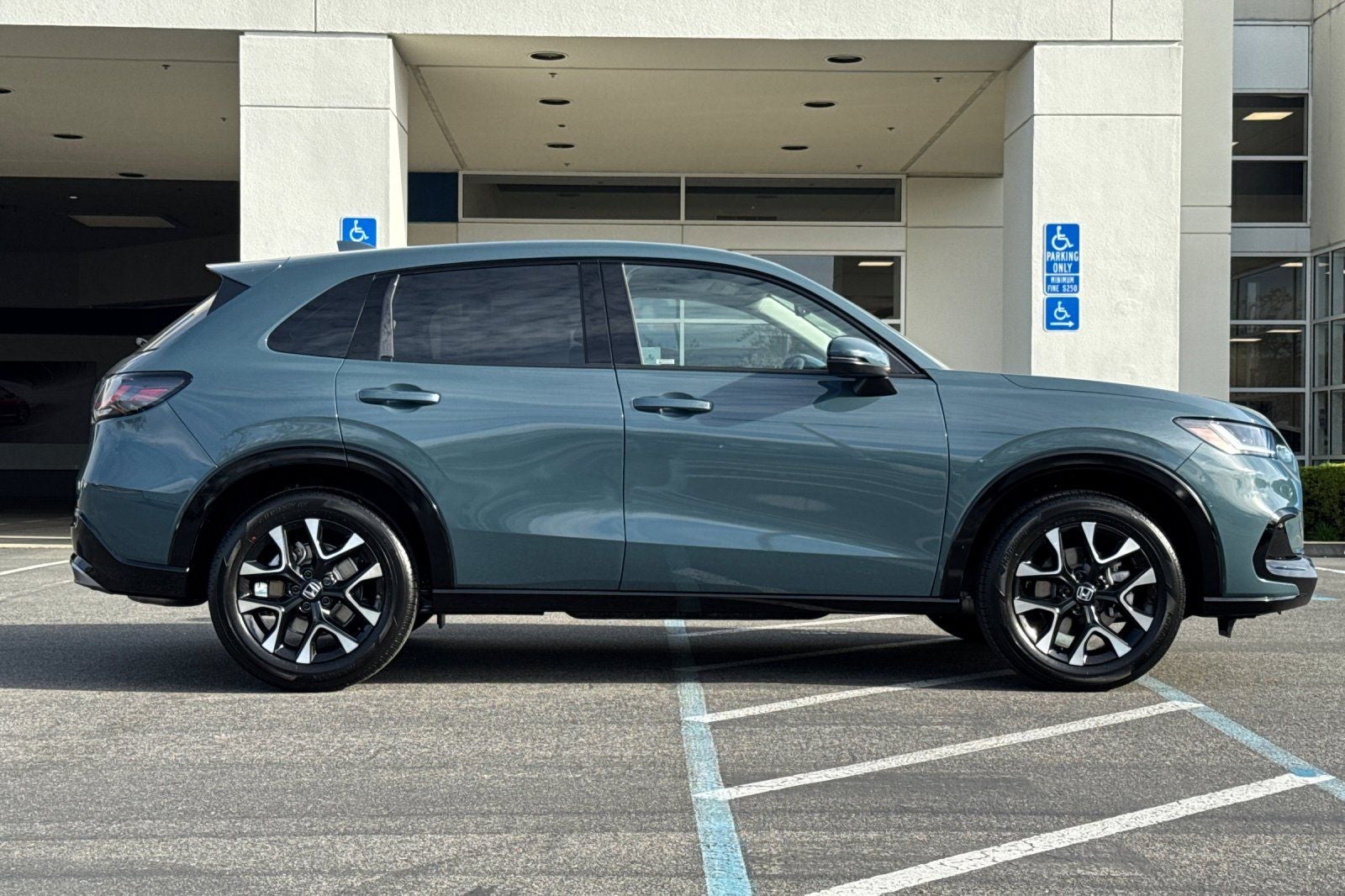 2026 Honda HR-V EX-L