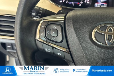 2015 Toyota Avalon XLE