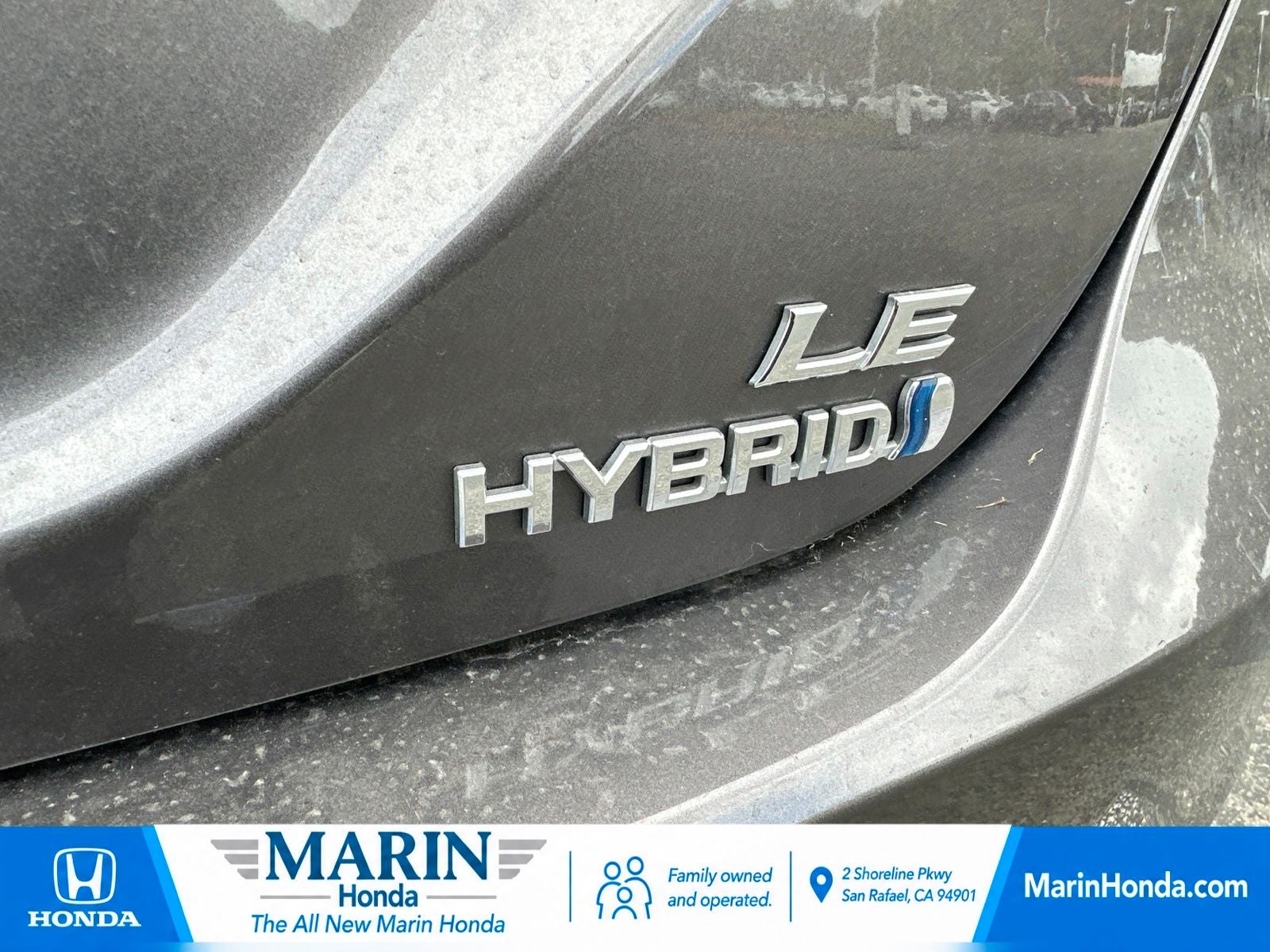 2020 Toyota Camry Hybrid LE
