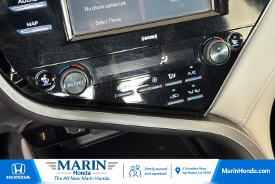 2020 Toyota Camry Hybrid LE