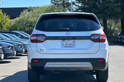 2024 Honda Pilot EX-L 8 Passenger