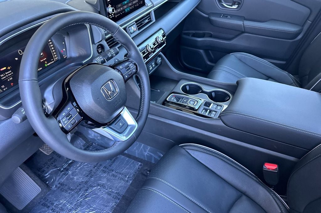 2025 Honda Pilot AWD ELITE