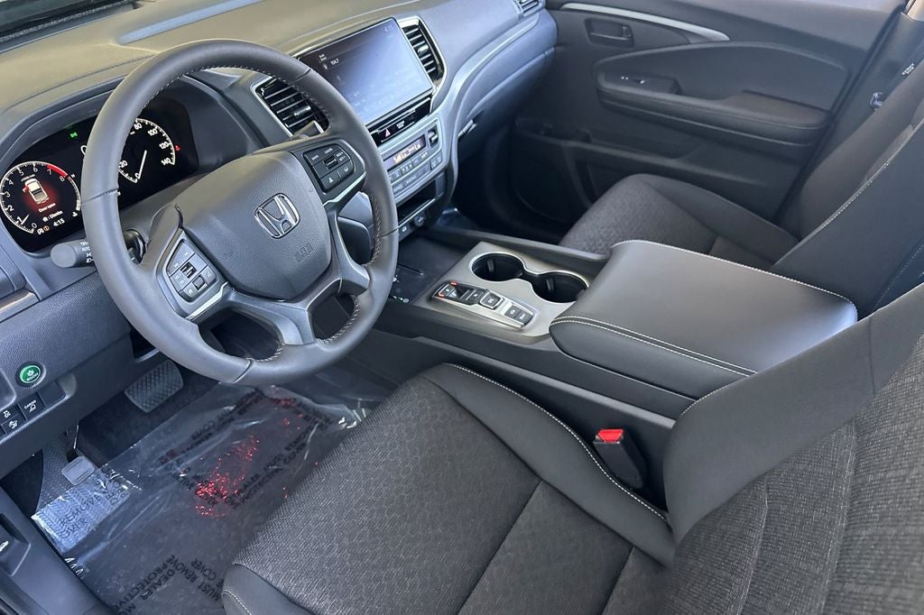 2025 Honda Ridgeline AWD SPORT