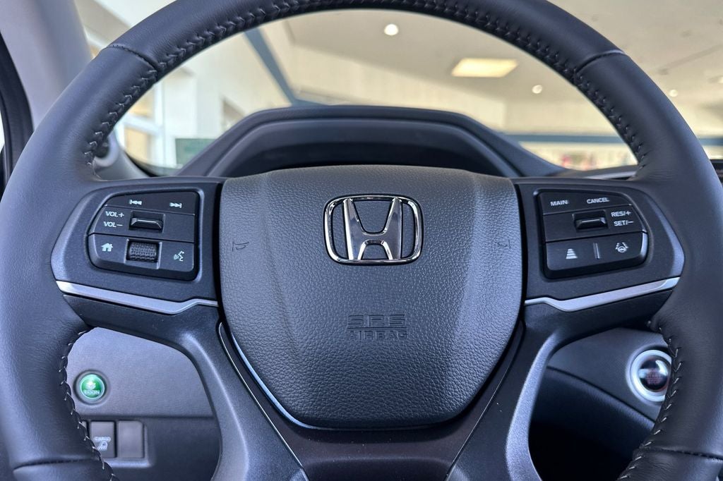 2025 Honda Ridgeline AWD SPORT