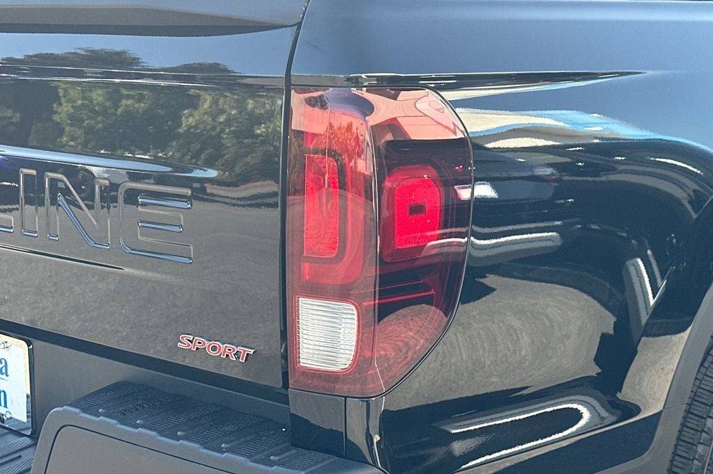 2025 Honda Ridgeline AWD SPORT