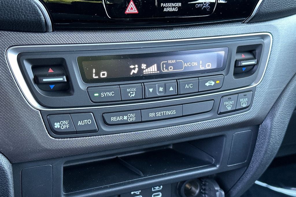 2025 Honda Ridgeline AWD SPORT