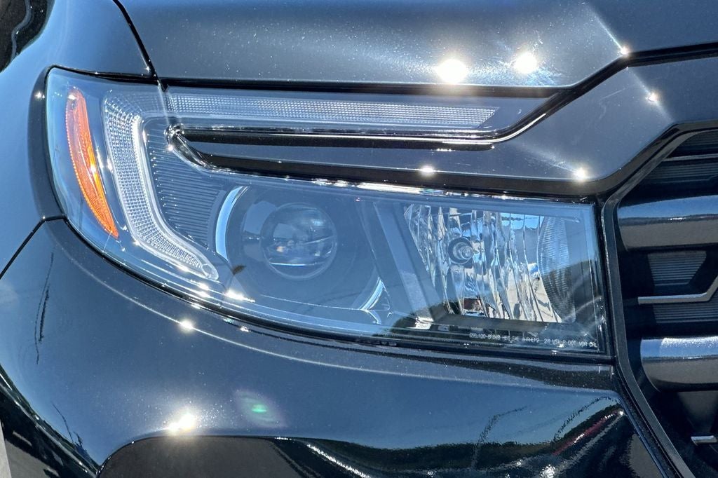 2025 Honda Ridgeline AWD SPORT