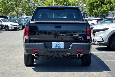 2025 Honda Ridgeline AWD SPORT