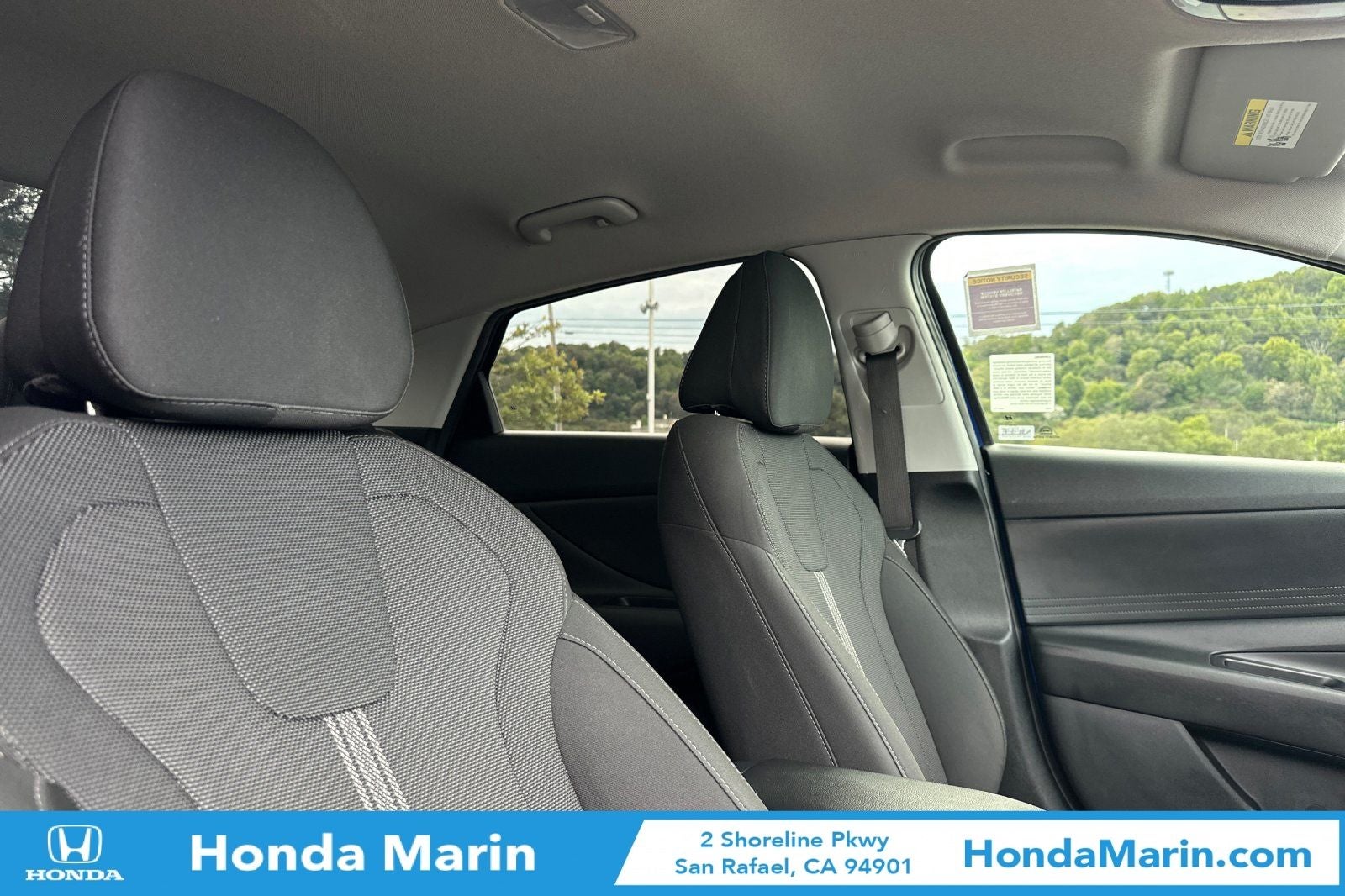 2022 Hyundai Elantra SE