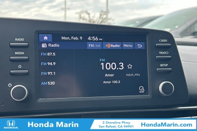 2022 Hyundai Elantra SE