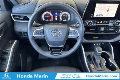 2025 Toyota Highlander XSE