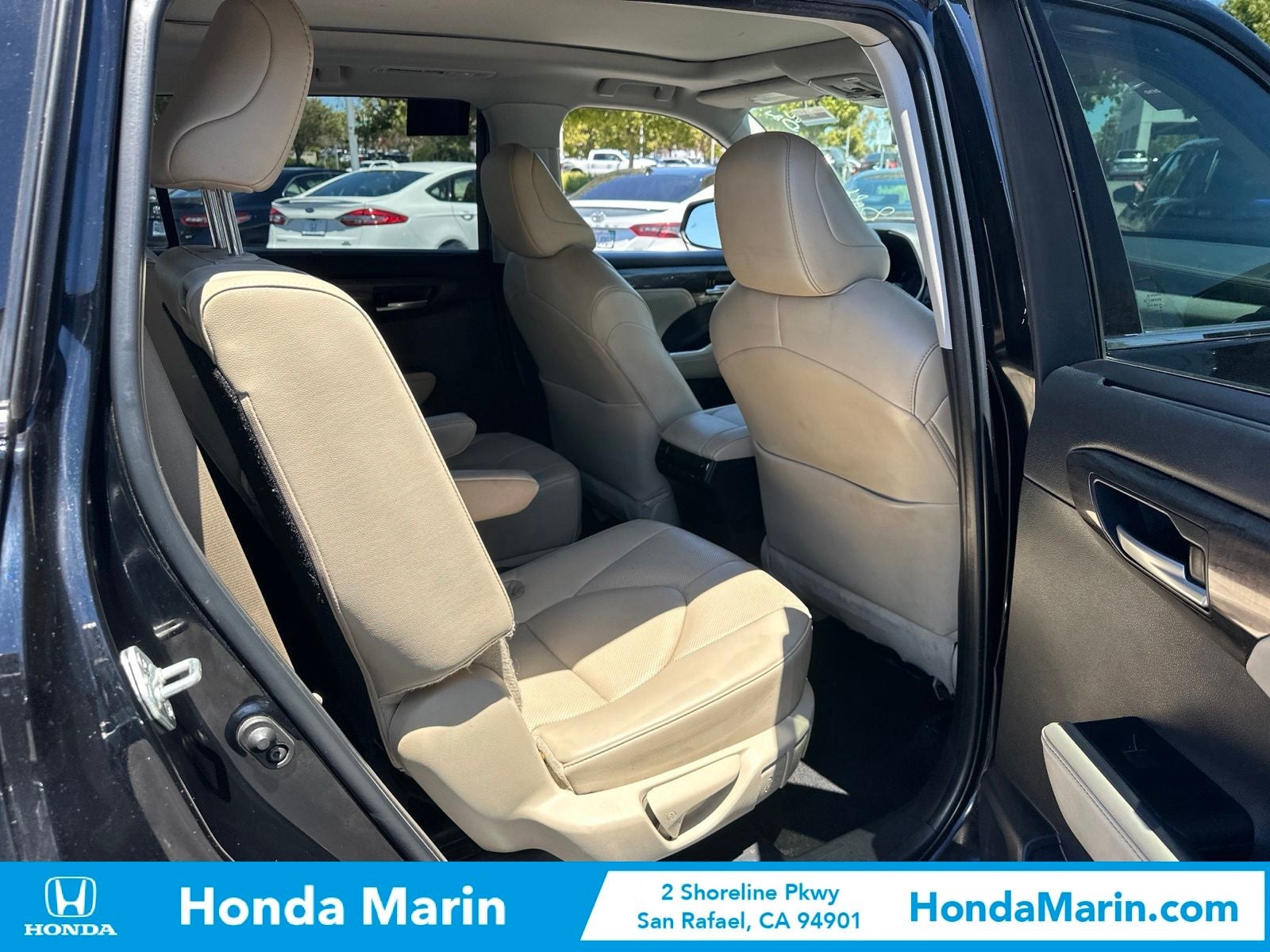 2024 Toyota Highlander Platinum