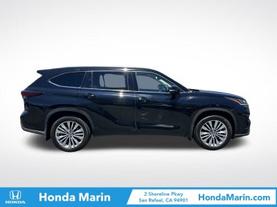 2024 Toyota Highlander Platinum