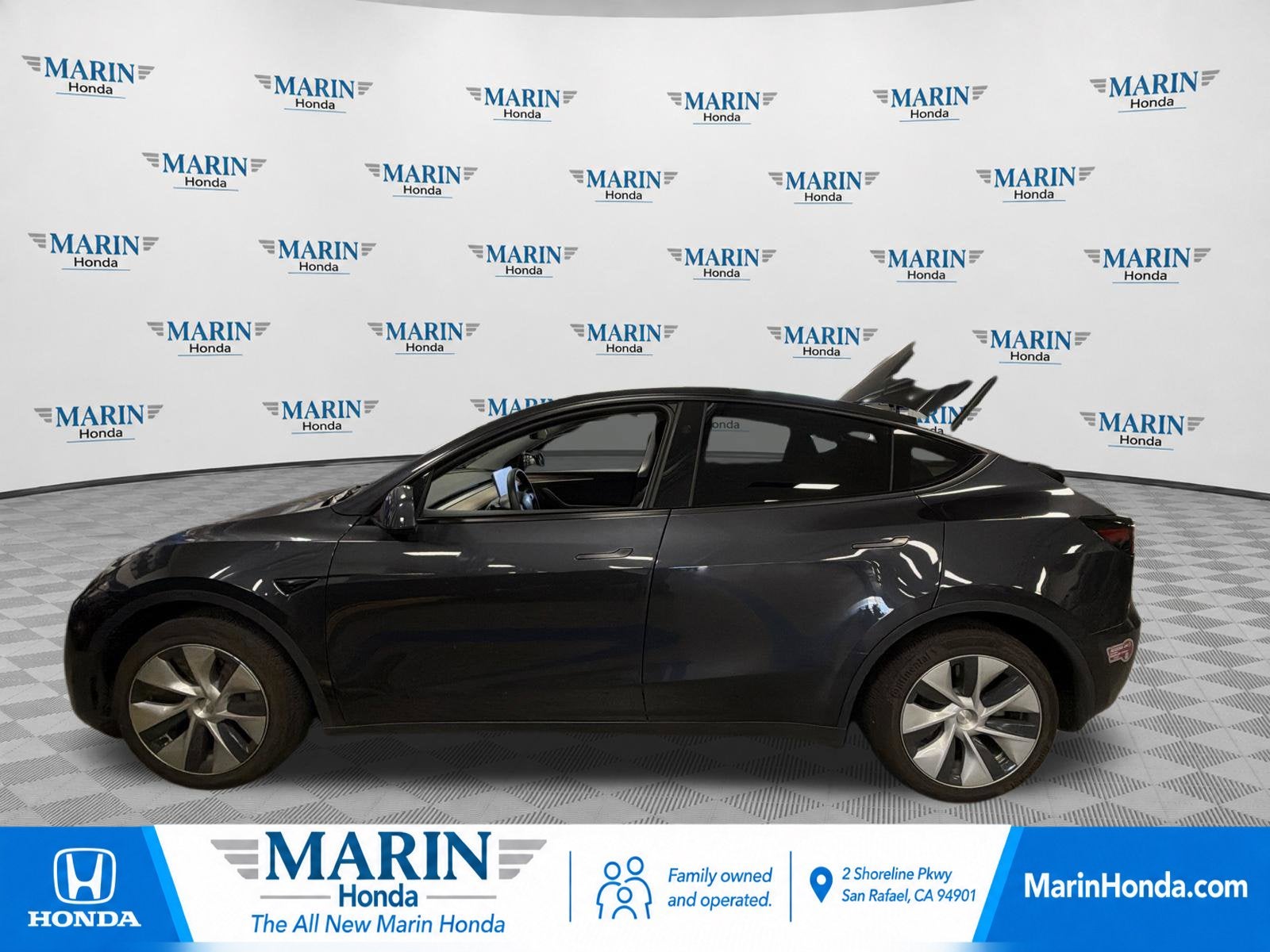 2024 Tesla Model Y Long Range