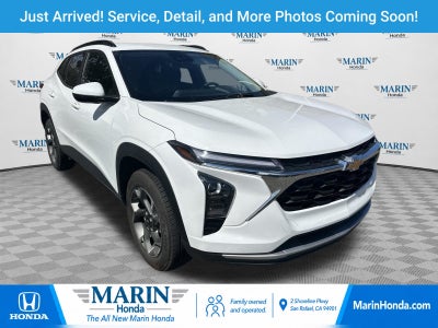 2025 Chevrolet Trax LT